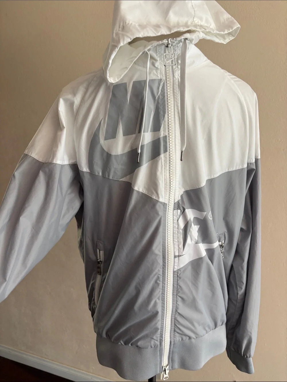 Nike White and Gray Colorblock Hooded Bomber Jacket Nike Sportswear Windrunner